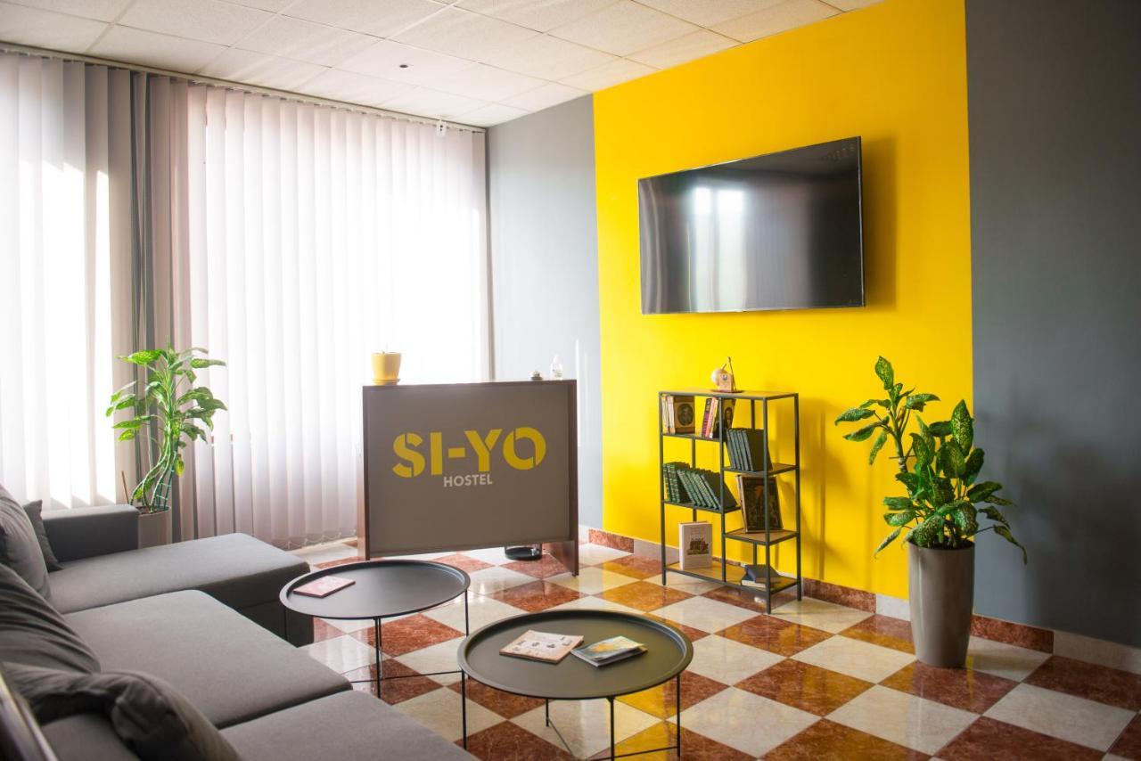Si-Yo Hostel Užhorod Exteriér fotografie